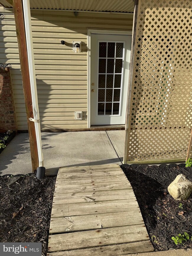 1290 Ox Rd unit E3, Woodstock, VA 22664 - photo 4