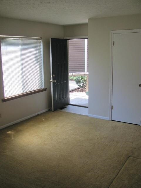 358 S Wilmington Ct, Bloomington, IN 47401 - photo 5