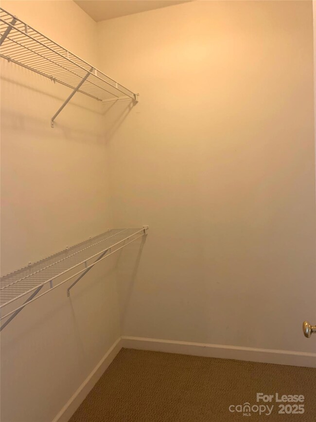 10648 Hill Point Ct unit 10648, Charlotte, NC 28262 - photo 7