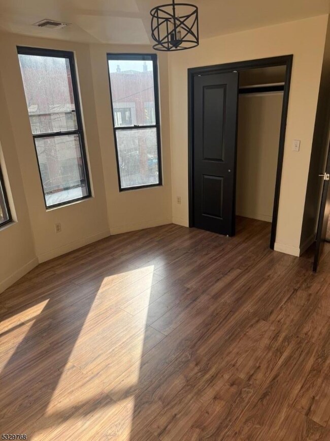 182 Ferry St unit 2b, Newark, NJ 07105 - photo 7