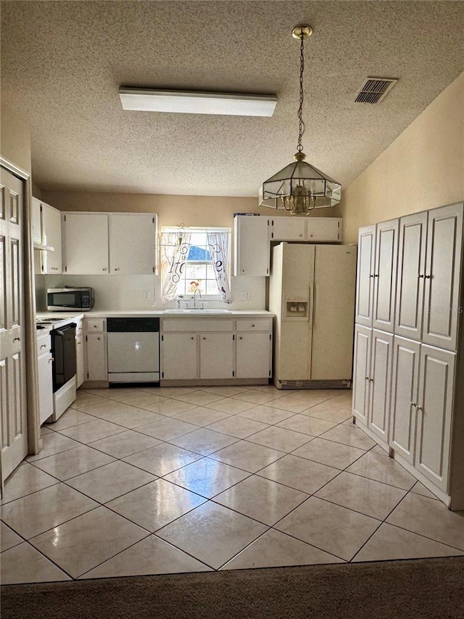 405 Arkansas Ct, Kissimmee, FL 34759 - photo 7