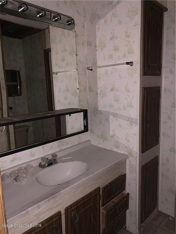 808 Beech Ct, Sebastian, FL 32976 - photo 5