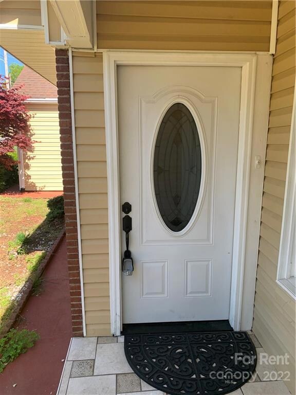 544 N Center St unit A (546), Statesville, NC 28677 - photo 3