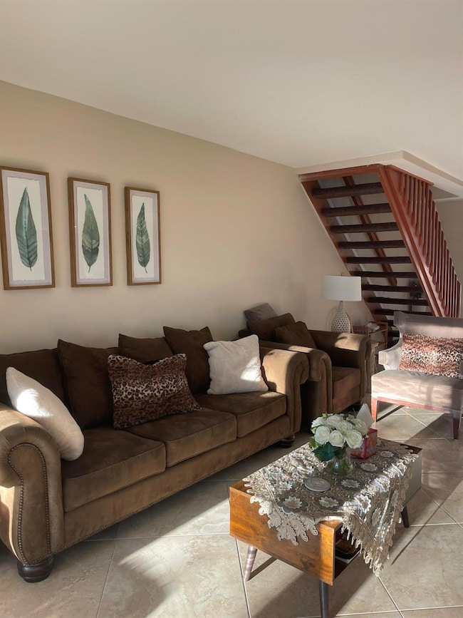 3709 Savoy Ln unit G, West Palm Beach, FL 33417 - photo 5