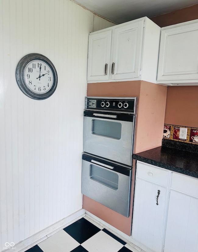 402 N Willow St, Dana, IN 47847 - photo 7