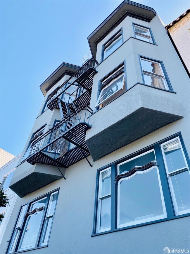 1849 Chestnut St unit 3, San Francisco, CA 94123 - photo 5