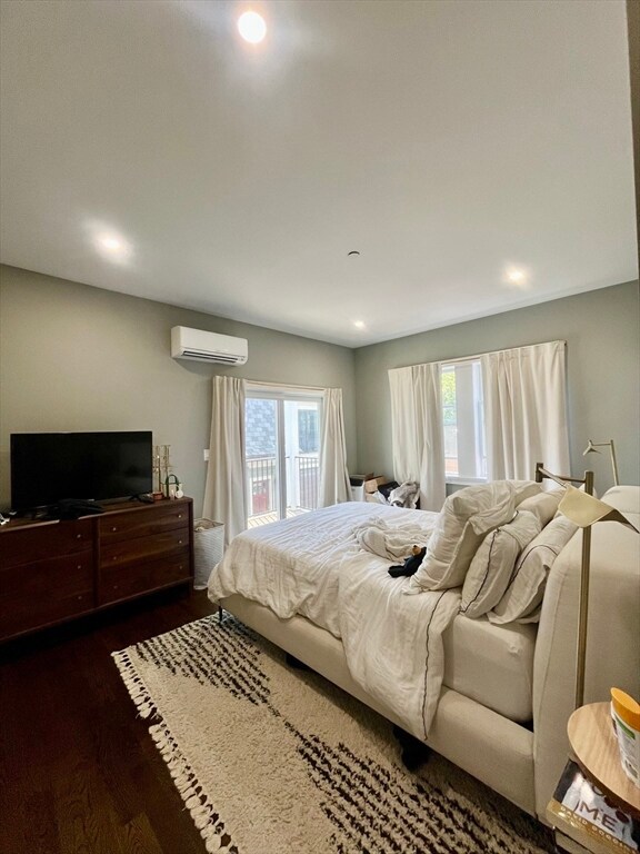 555 E 5th St unit 1, Boston, MA 02127 - photo 6