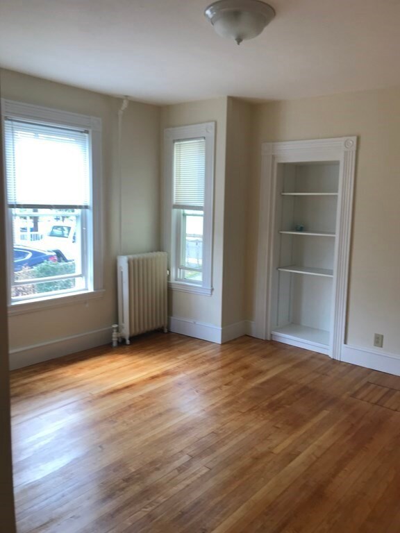 20 Curtis St unit 1, Waltham, MA 02453 - photo 2