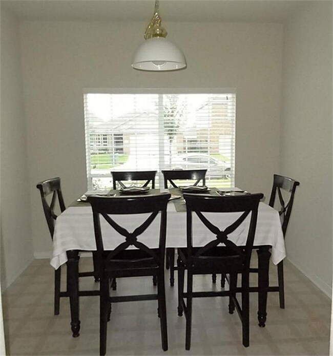 2347 Village Leaf Dr, Spring, TX 77386 - photo 2