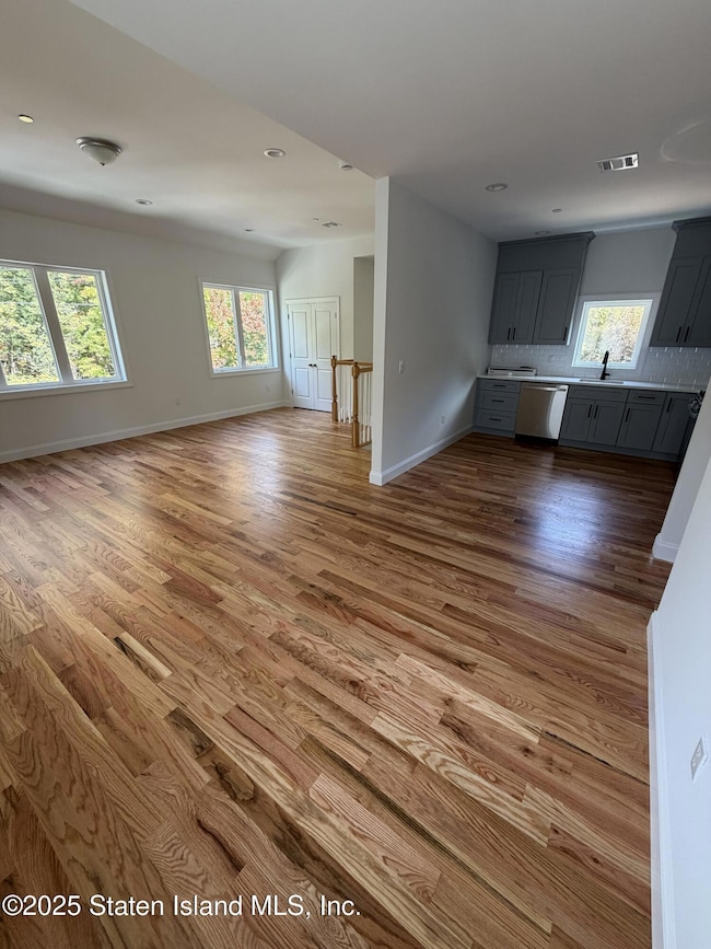 Dining/Kitchen