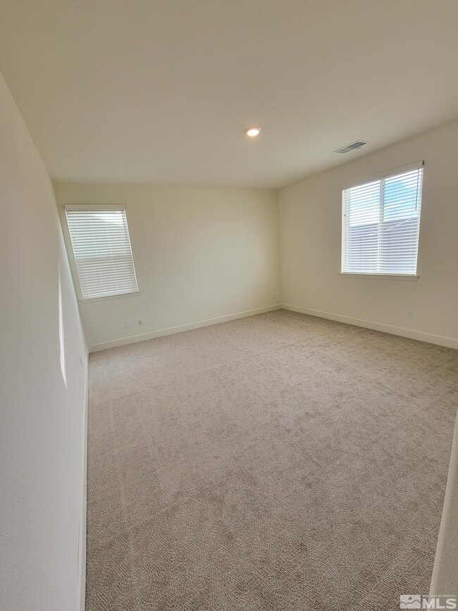 6945 Devon Spring Ln, Sparks, NV 89436 - photo 5