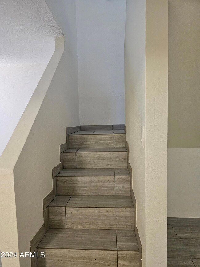 1712 E Pepper Cir unit 4, Mesa, AZ 85203 - photo 6