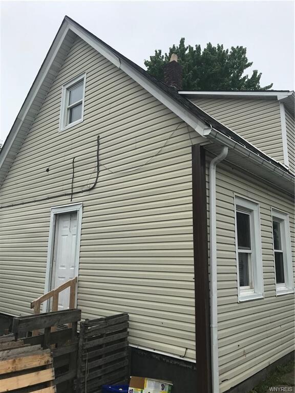 86 Ironton St, North Tonawanda, NY 14120 - photo 3