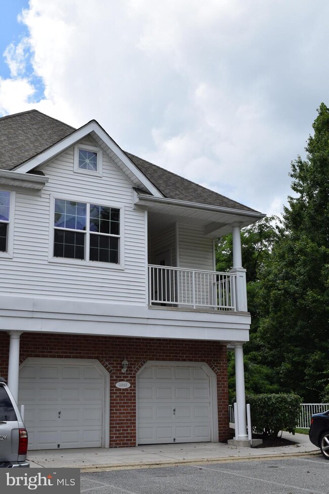 9678 Devedente Dr, Owings Mills, MD 21117 - photo 3