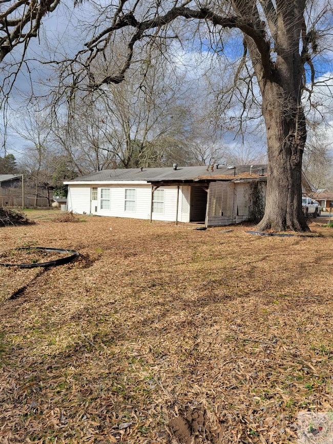 112 Maryland Dr, Texarkana, TX 75501 - photo 4
