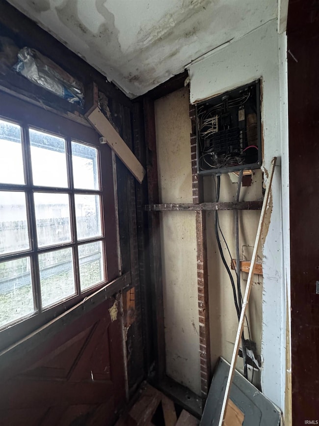 1510 Michigan St, New Castle, IN 47362 - photo 7