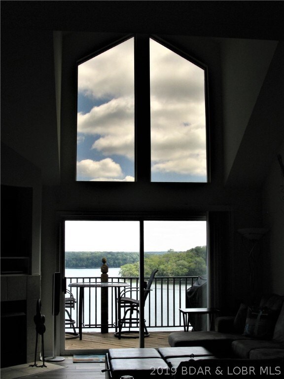 Oh My!  How beautiful is that view!
