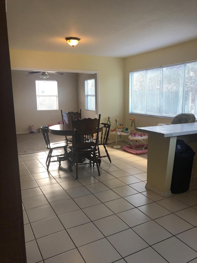 Eat in Kitchen
