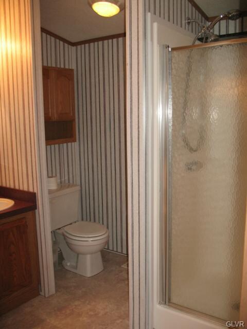 4629 Indian Creek Rd, Macungie, PA 18062 - photo 5