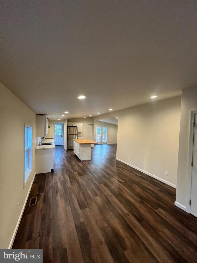 22838 Our Ladys Ln, Lexington Park, MD 20653 - photo 7