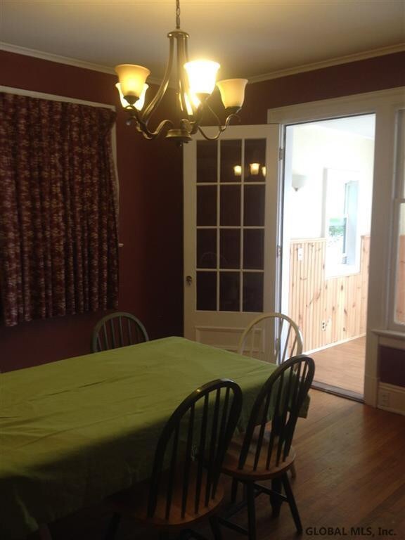 10 Morris Ave, Schenectady, NY 12308 - photo 6