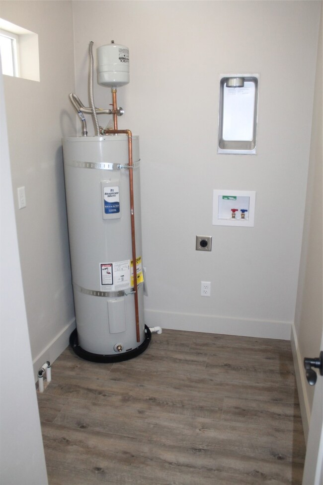 81 Mackin Ct, Kalispell, MT 59901 - photo 7