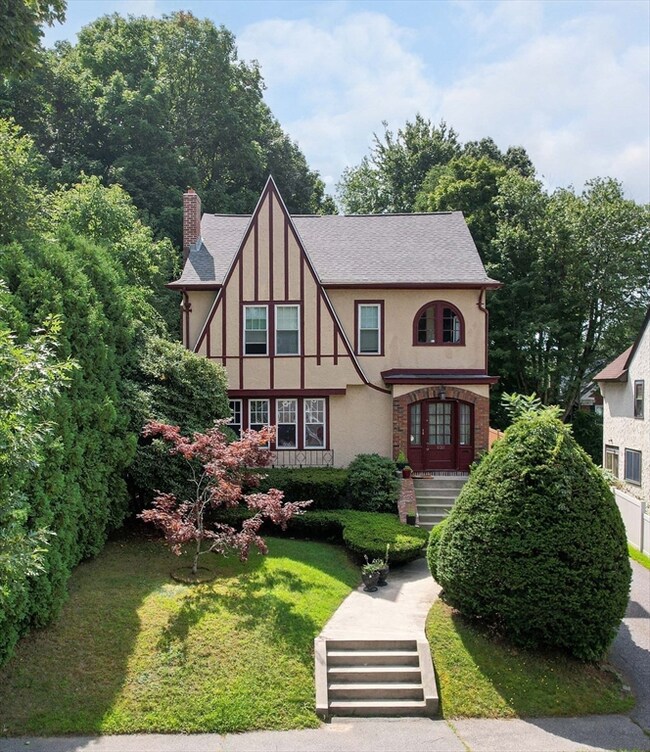 930 Pleasant St, Worcester, MA 01602 - photo 2