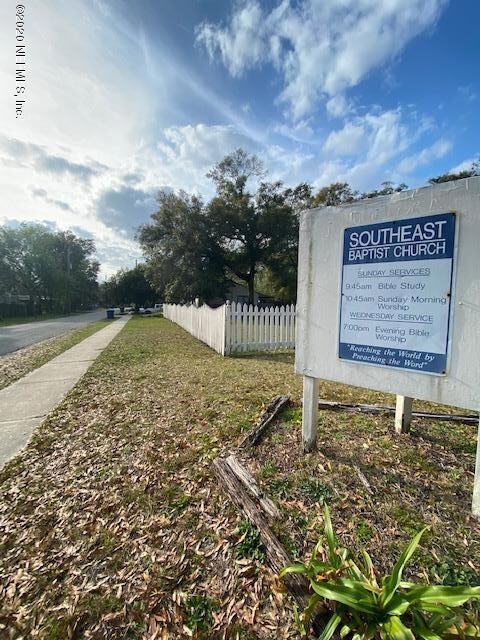 142 Acme St, Jacksonville, FL 32211 - photo 4