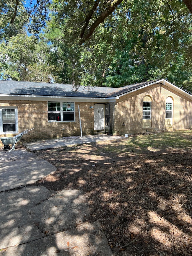 102 Olde Clemson Ct, Ladson, SC 29456 - photo 2