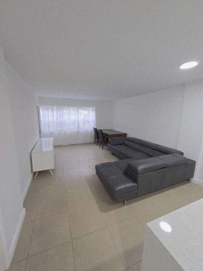 1333 E Hallandale Beach Blvd unit 138, Hallandale Beach, FL 33009 - photo 5