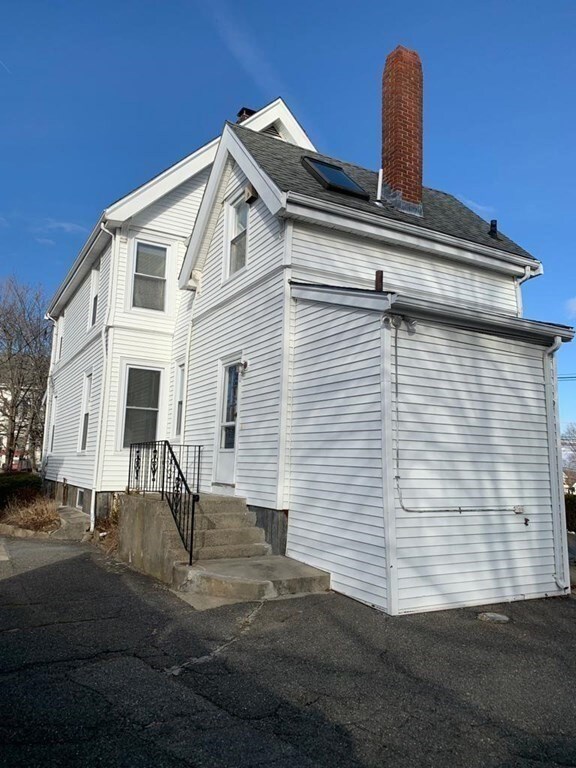 16 Otis St unit 1, Wakefield, MA 01880 - photo 5