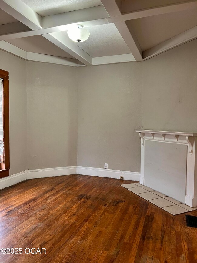 401 N Byers Ave unit 405, Joplin, MO 64801 - photo 5