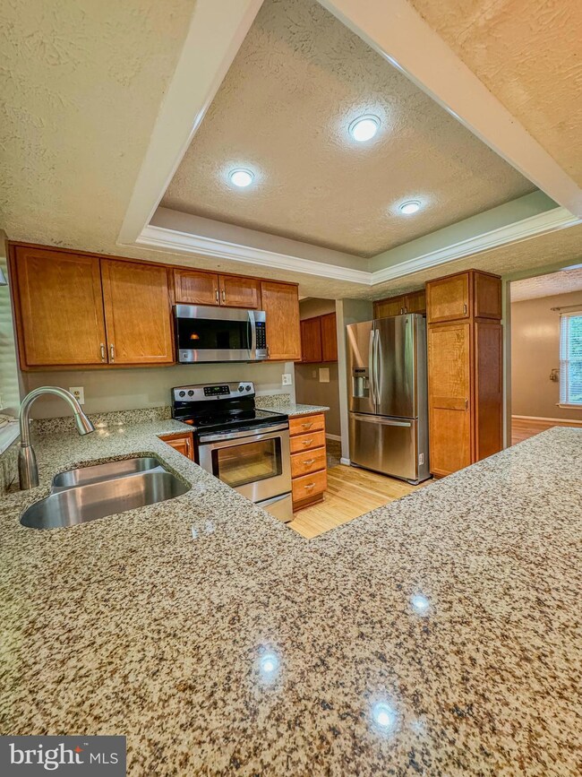 11918 Gold Needle Way, Columbia, MD 21044 - photo 6