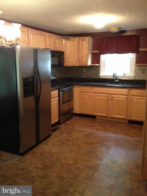 6704 Caribou Ct, Fredericksburg, VA 22407 - photo 2