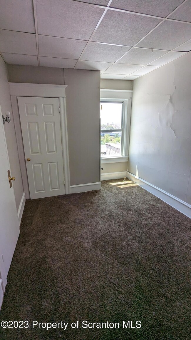 1408 Linden St, Scranton, PA 18510 - photo 6