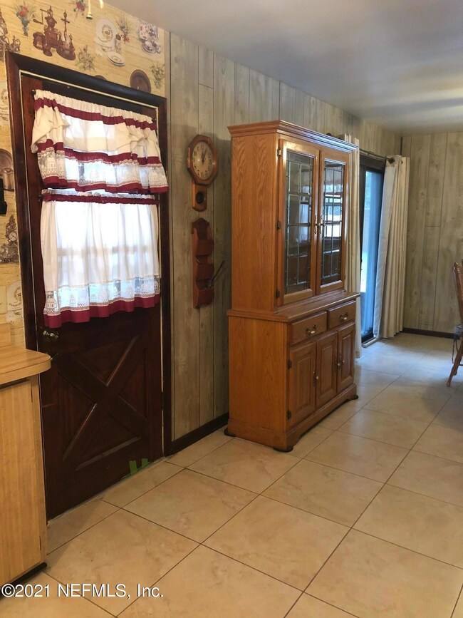 6871 Cinderella Rd, Jacksonville, FL 32210 - photo 7