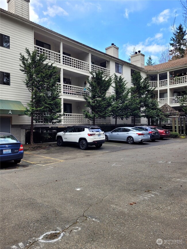 Forrest Villa Apartments unit A101, Shoreline, WA 98133 - photo 2