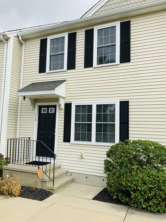 113 Boxberry Ln unit 113, Rockland, MA 02370 - photo 3