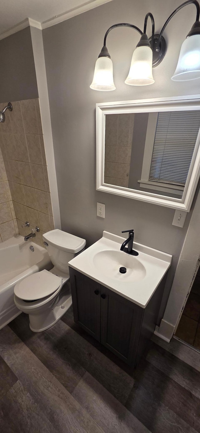 2160 8th St, Saint Paul, MN 55110 - photo 5