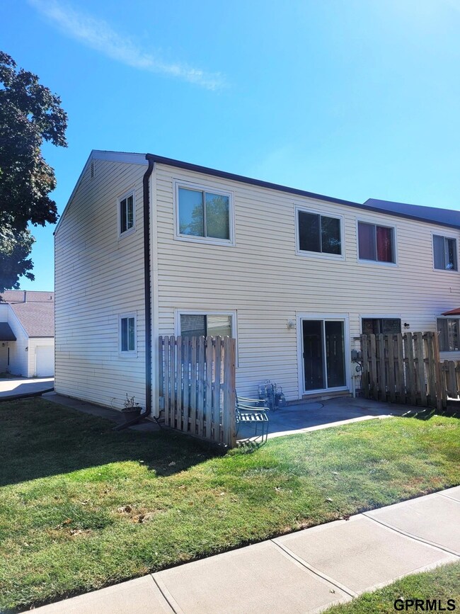 13217 Carpenter St, Omaha, NE 68138 - photo 3