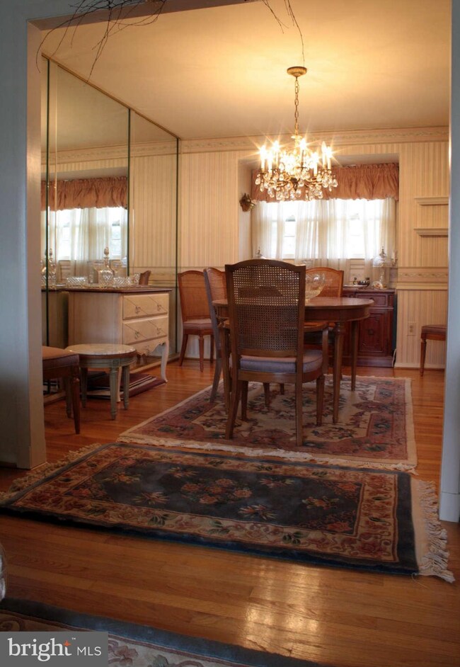 212 E Timonium Rd, Lutherville Timonium, MD 21093 - photo 4