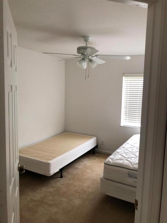 1105 Center Stone Ln, Riviera Beach, FL 33404 - photo 5