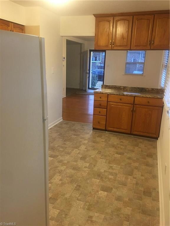 1314 W Meadowview Rd, Greensboro, NC 27403 - photo 3