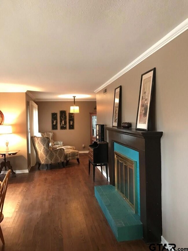 722 722 E Watkins, Tyler, TX 75701 - photo 3