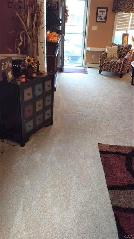 3019 N 2nd St, Whitehall, PA 18052 - photo 4