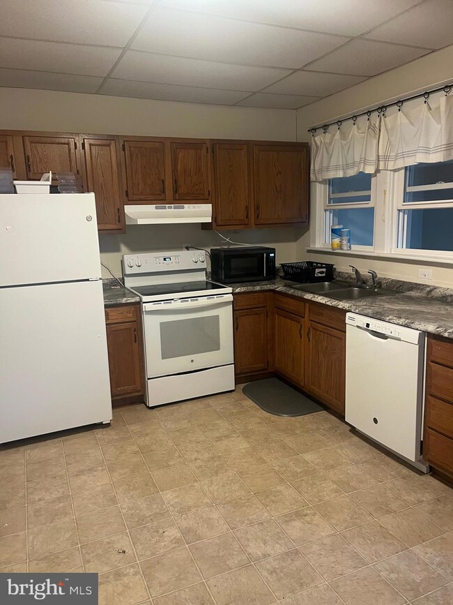 17830 Sherman Ave, Hagerstown, MD 21740 - photo 7