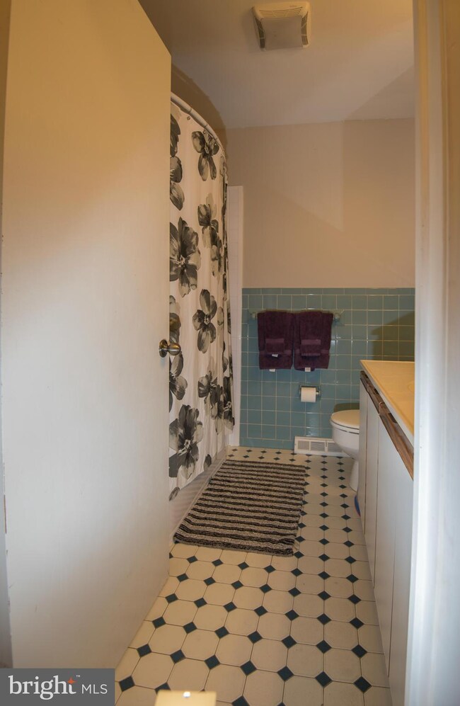 3223 Suffolk Ln, Fallston, MD 21047 - photo 6