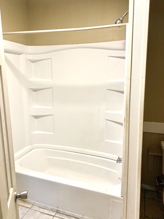 15 Cambridge St, Springfield, MA 01109 - photo 6