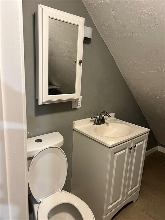 124 Chapel St unit 3, Lowell, MA 01852 - photo 4