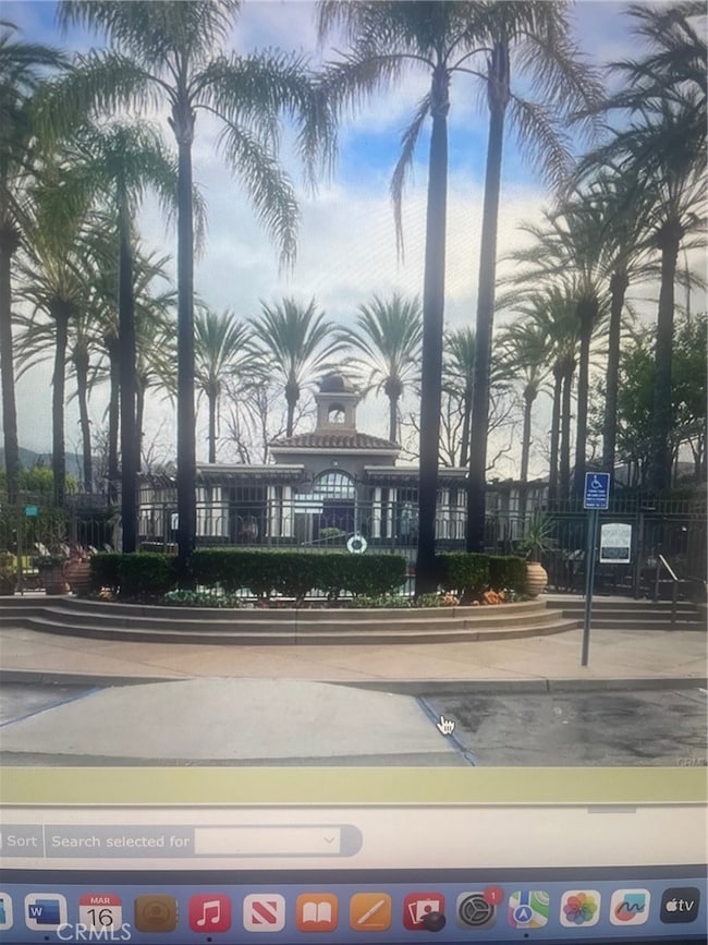 Carousel Image